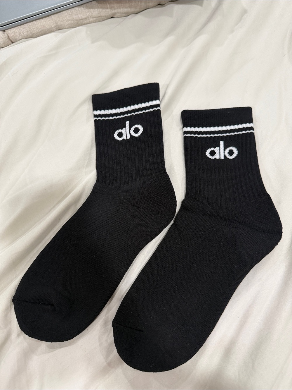 ALO Yoga Black Crew Socks with White Logo